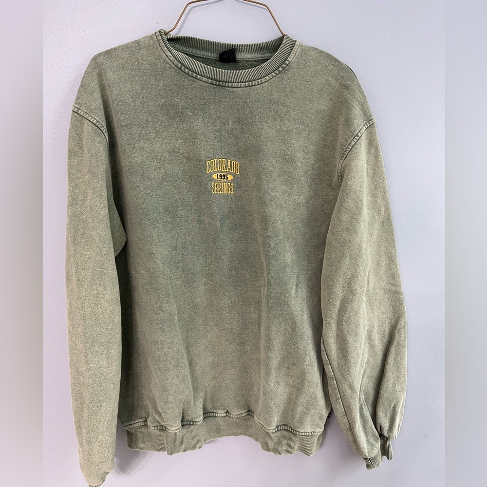 Urban Outfitters Colorado Spring Crewneck